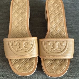 Tory Burch sandals in camel